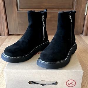 Nottingham Waterproof Faux Fur Lined Bootie